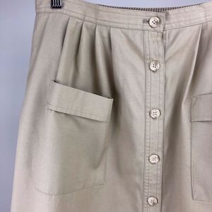 Vintage button-front skirt w/patch pockets EUC
